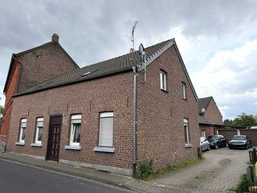 Mehrfamilienhaus zum Kauf 249.000 € 6 Zimmer 180 m² 414 m² Grundstück Leuth Nettetal 41334