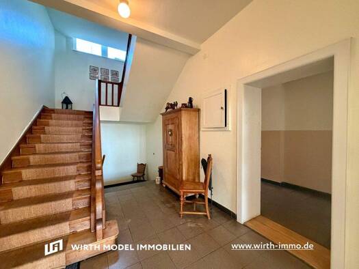 Haus zum Kauf 720.000 € 24 Zimmer 342 m² 1.560 m² Grundstück Bergl Schweinfurt 97424
