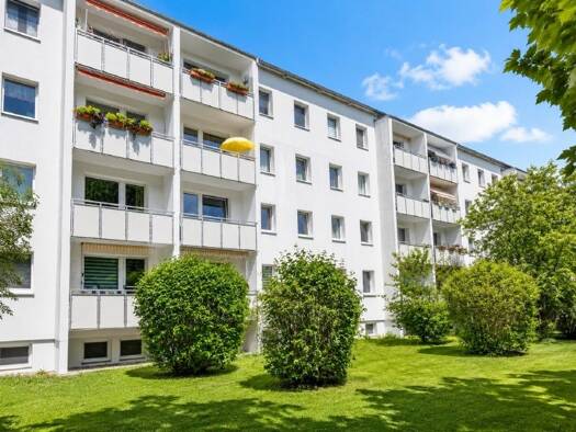 Wohnung zur Miete 400 € 4 Zimmer 70 m² 1. Geschoss Schulstraße 39 Langenberg Gera 07552