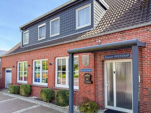 Haus zum Kauf 499.000 € 9 Zimmer 284 m² 693 m² Grundstück Dornum 26553