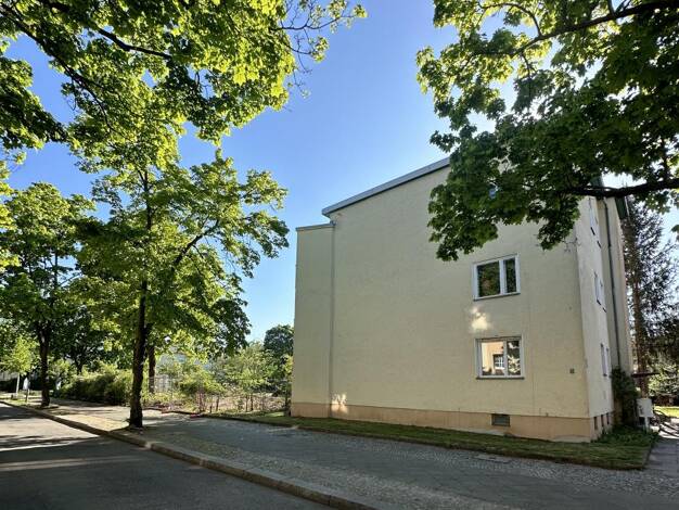 Wohnanlage zum Kauf provisionsfrei als Kapitalanlage geeignet 1.060.000 € 16 Zimmer 322 m² Nackenheimer Weg 2-6 Tempelhof Berlin 12099