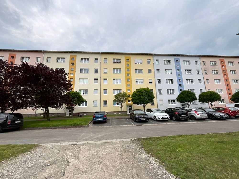 Wohnung zum Kauf 69.900 € 4 Zimmer 75 m²<br/>Wohnfläche Kitzscher Kitzscher 04567