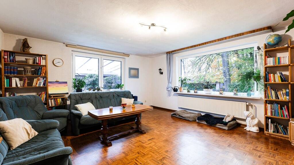 Einfamilienhaus zum Kauf 345.000 € 7 Zimmer 158 m² 1.042 m² Grundstück Hohenlockstedt 25551
