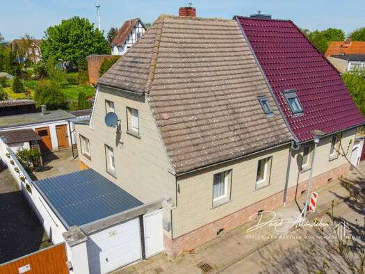 Doppelhaushälfte zum Kauf 140.000 € 4 Zimmer 107,5 m² 857 m² Grundstück Osterweddingen 39171