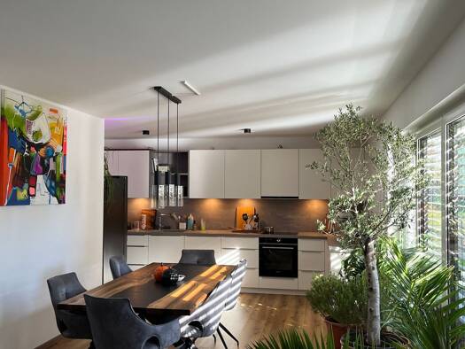 Einfamilienhaus zur Miete 1.750 € 5 Zimmer 151 m² frei ab 01.04.2026 Regensburger Straße Neumarkt Neumarkt in der Oberpfalz 92318