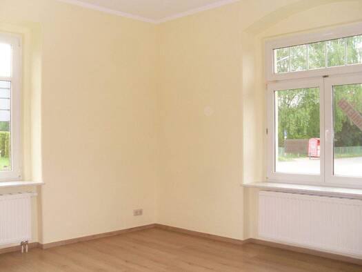 Wohnung zur Miete 290 € 2 Zimmer 47,6 m² EG Weißenberger Straße 37 Löbau 02708