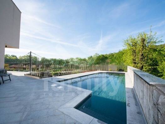 Villa zum Kauf 850.000 € 2 Zimmer 403 m² Matulji 51211