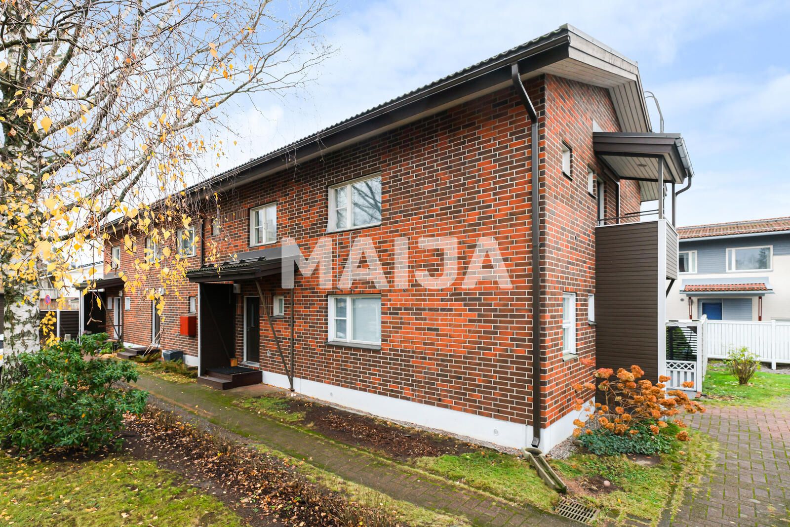 Reihenmittelhaus zum Kauf 319.000 € 4 Zimmer 104 m²<br/>Wohnfläche 1.640 m²<br/>Grundstück Lauhatie 4 Vantaa 01300