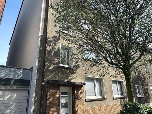 Wohnung zur Miete 560 € 3 Zimmer 80 m² 1. Geschoss frei ab 01.04.2026 Albertstraße 17 Hamm-Mitte Hamm 59065