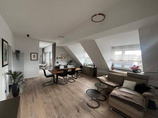 Wohnung zum Kauf 725.000 € 3 Zimmer 103 m² 3. Geschoss Möhrendorf 91096