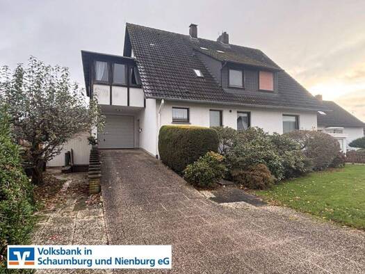 Mehrfamilienhaus zum Kauf 335.000 € 6,5 Zimmer 175 m² 739 m² Grundstück Rinteln 31737