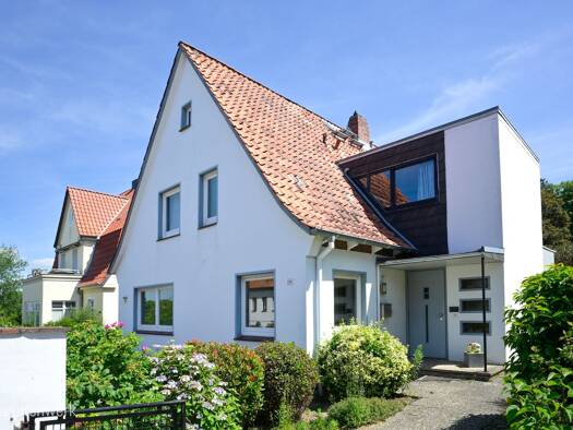 Mehrfamilienhaus zum Kauf 449.000 € 10 Zimmer 209 m² 646 m² Grundstück Buxtehude Buxtehude 21614