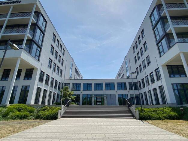 Bürofläche zur Miete provisionsfrei 15 € teilbar ab 439 m² Tullnau Nürnberg 90402