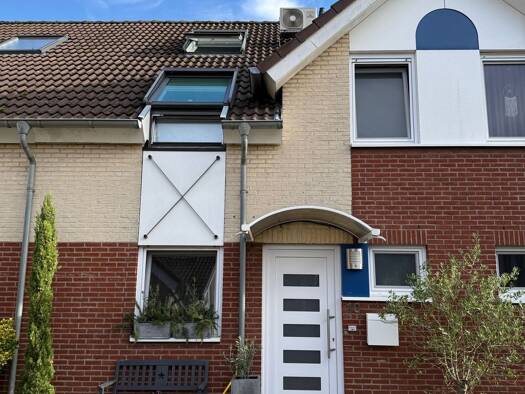 Reihenmittelhaus zum Kauf provisionsfrei 545.000 € 4 Zimmer 113 m² 245 m² Grundstück Willich 47877