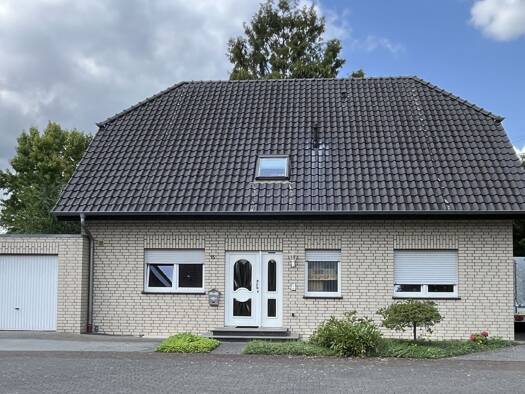 Haus zum Kauf 518.000 € 7 Zimmer 173 m² 457 m² Grundstück Herzebrock Herzebrock-Clarholz 33442