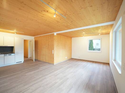 Wohnung zur Miete 920 € 3 Zimmer 90 m² EG frei ab 01.10.2026 Ebersdorf Ebersdorf bei Coburg 96237