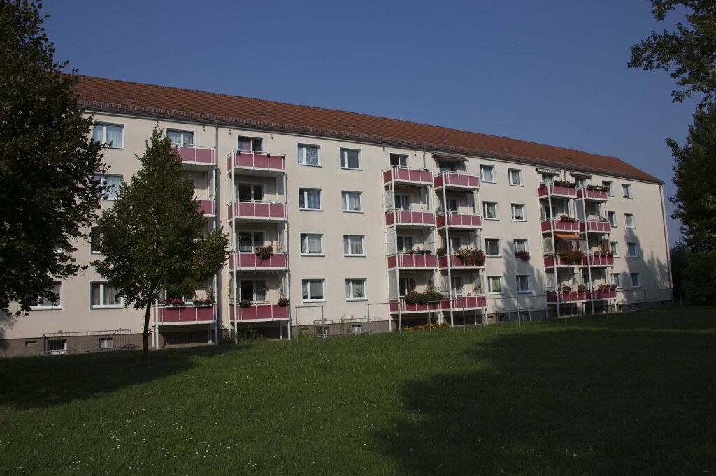 Wohnung zur Miete 340 € 3 Zimmer 58,6 m²<br/>Wohnfläche 3.<br/>Geschoss 01.01.2025<br/>Verfügbarkeit John-Schehr-Str. 28 Bad Dürrenberg Bad Dürrenberg 06231