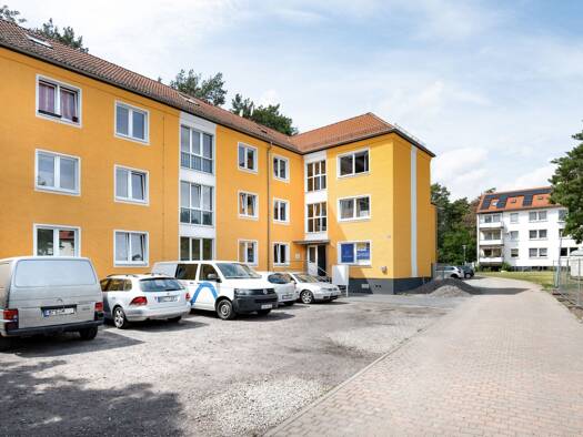 Wohnung zur Miete 300 € 2 Zimmer 43 m² 2. Geschoss Am Krankenhaus 4 Lostau 39291