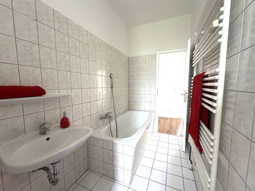 Wohnung zur Miete 400 € 3 Zimmer 61,8 m² 4. Geschoss Ackerstraße 24 Leipziger Str. Magdeburg 39112