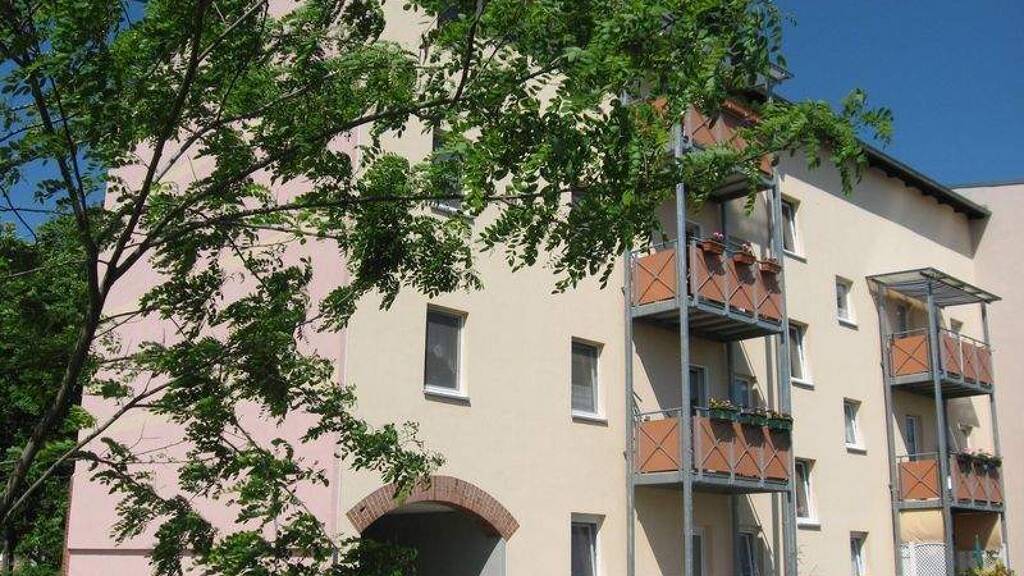 Wohnung zur Miete 561 € 3 Zimmer 66 m² 2. Geschoss Herderstraße 01 Schkeuditz 04435