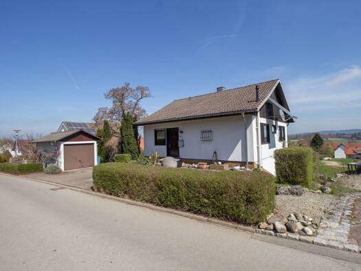 Einfamilienhaus zum Kauf 359.000 € 5 Zimmer 111 m² 550 m² Grundstück Waldbeuren Ostrach 88356
