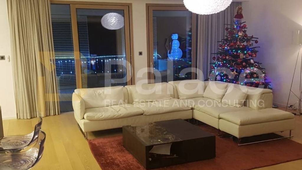 Wohnung zur Miete 3.000 € 2 Zimmer 160 m² 1. Geschoss Split