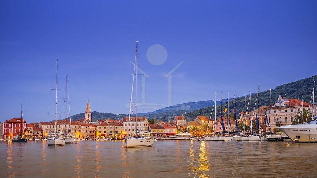 Wohnung zum Kauf 315.000 € 5 Zimmer 115 m² Hvar