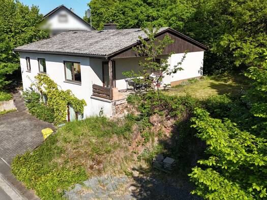 Einfamilienhaus zum Kauf 190.000 € 3 Zimmer 113 m² 780 m² Grundstück Viermünden Frankenberg 35066