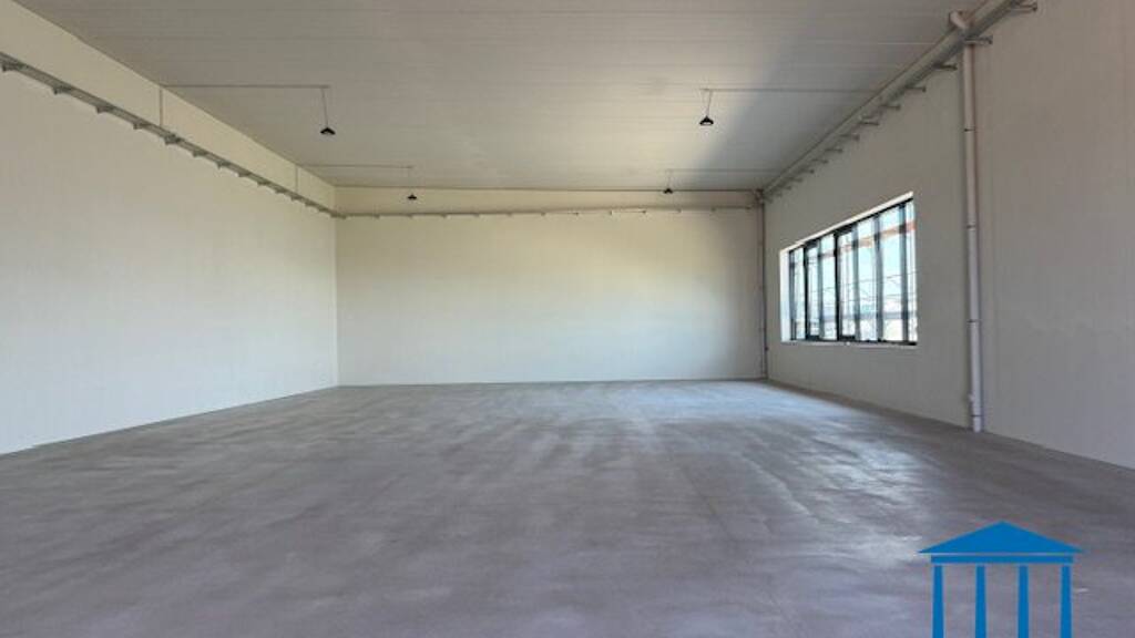 Lagerhalle zur Miete - Erstbezug 7 € 470,3 m² Lagerfläche Theresienfeld 2604