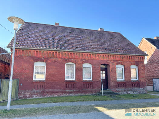 Bauernhaus zum Kauf 49.900 € 4 Zimmer 85 m² 1.083 m² Grundstück Quitzöbel Legde/Quitzöbel 19336