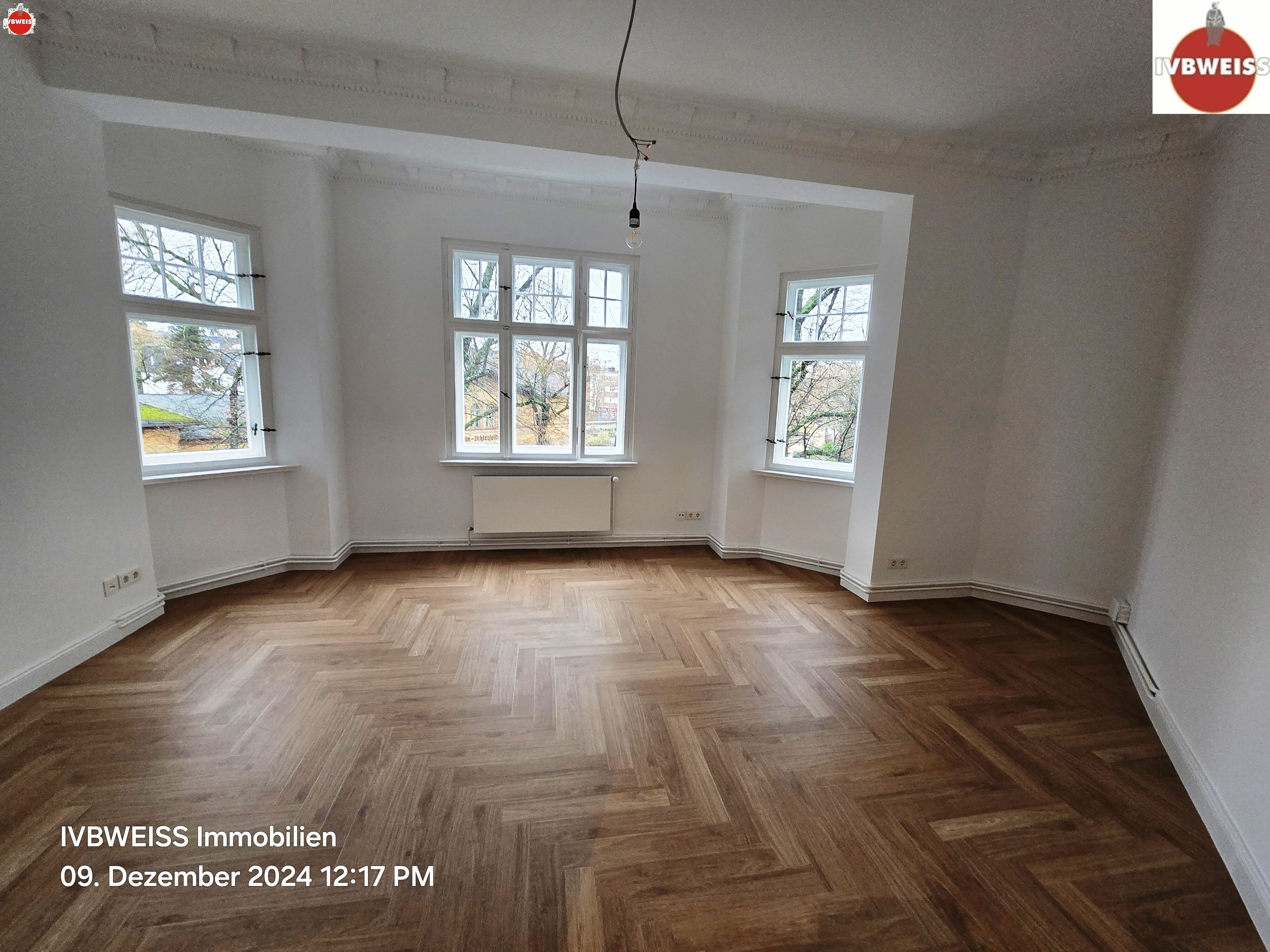 Wohnung zur Miete 1.550 € 4 Zimmer 112,4 m²<br/>Wohnfläche 2.<br/>Geschoss 01.01.2025<br/>Verfügbarkeit Baseler Straße 2 Lichterfelde Berlin 12205