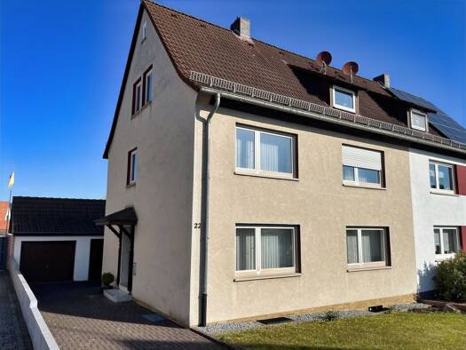 Doppelhaushälfte zum Kauf 129.000 € 5 Zimmer 134 m² 563 m² Grundstück Heringen 36266