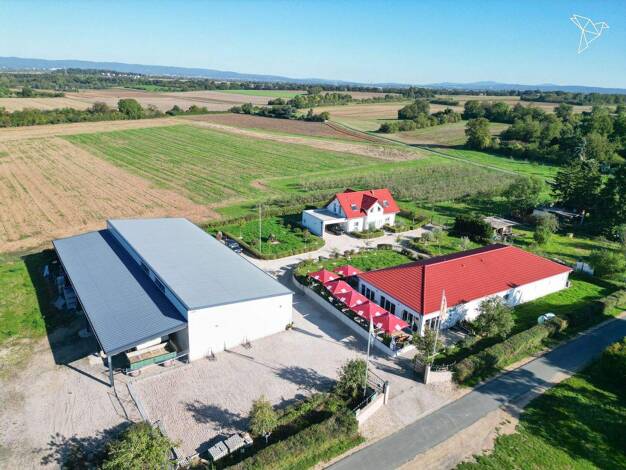 Restaurant zum Kauf 2.800.000 € 1.150 m² Gastrofläche 33.425 m² Grundstück Mainz-Kastel Wiesbaden 55252