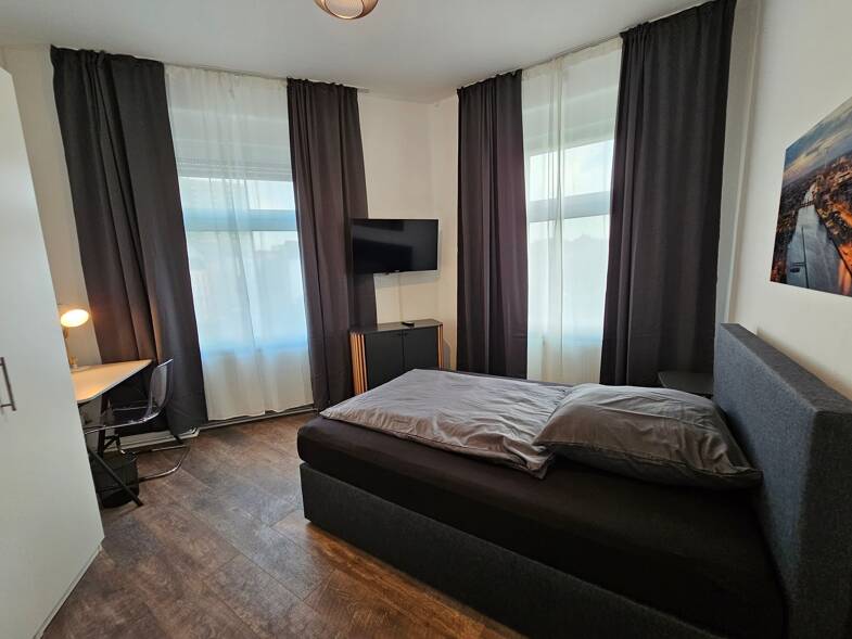WG-Zimmer zur Miete Wohnen auf Zeit 520 € 18 m² 4. Geschoss frei ab sofort Offenbacher Landstraße 00 Oberrad Frankfurt am Main 60599