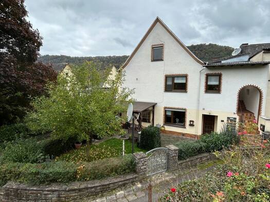 Einfamilienhaus zum Kauf provisionsfrei 187.000 € 8 Zimmer 186 m² Bruttig Bruttig-Fankel 56814