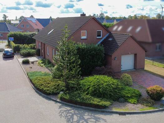 Einfamilienhaus zum Kauf 299.000 € 3 Zimmer 115 m² 634 m² Grundstück Wiesmoor Wiesmoor 26639
