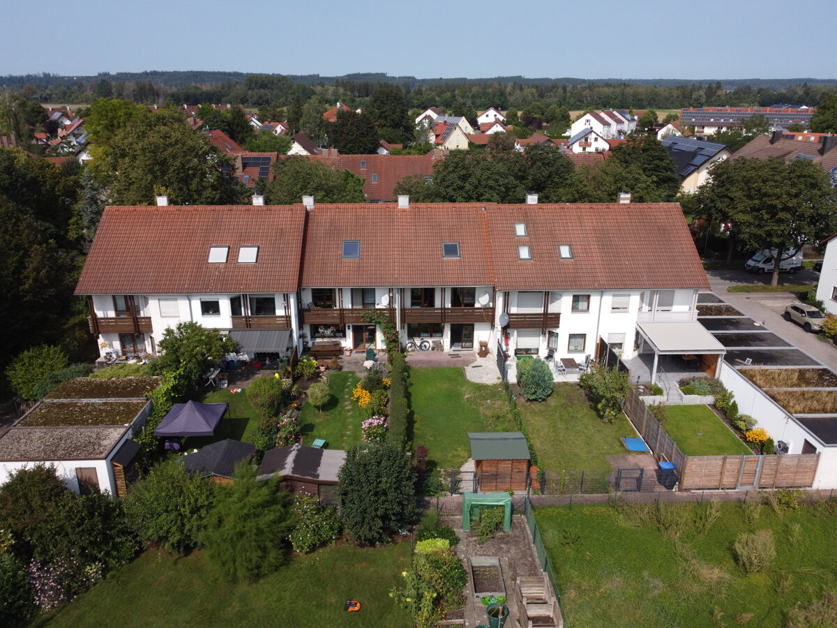 Reihenmittelhaus zum Kauf 419.000 € 5 Zimmer 116,9 m²<br/>Wohnfläche 265 m²<br/>Grundstück Bobingen Bobingen 86399