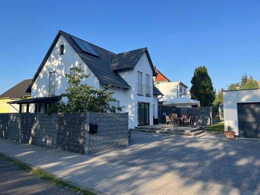 Einfamilienhaus zum Kauf 1.060.000 € 5 Zimmer 194,6 m² 490 m² Grundstück Altenberg Oberasbach 90522