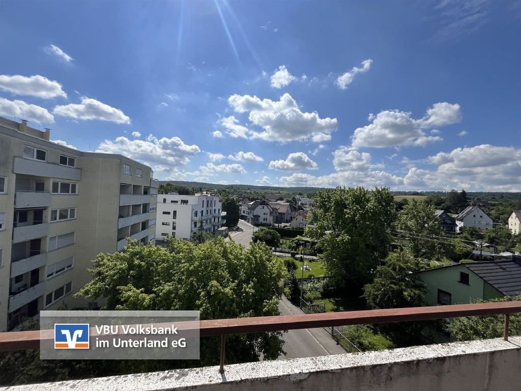 Wohnung zum Kauf 209.000 € 3 Zimmer 85 m²<br/>Wohnfläche 4.<br/>Geschoss Schwaigern Schwaigern 74193