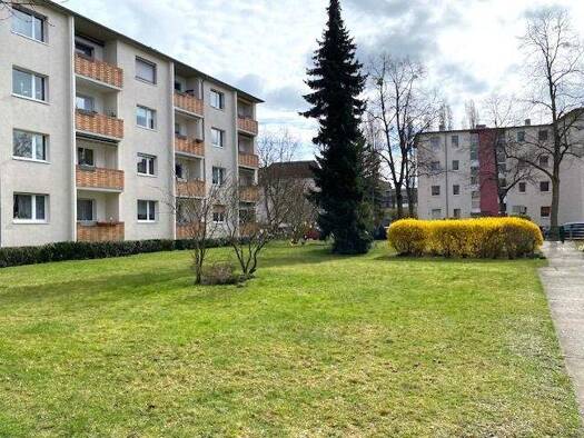 Wohnung zum Kauf 280.000 € 3 Zimmer 61 m² 2. Geschoss Lankwitz Berlin 12247