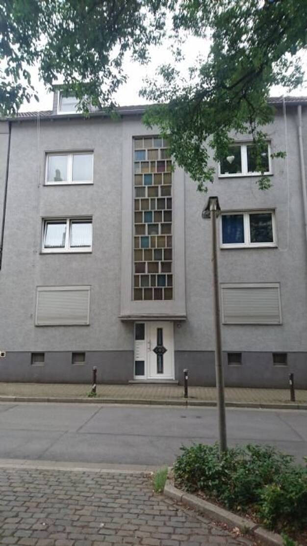 Wohnung zur Miete 530 € 2 Zimmer 93 m² Geschoss 2/3 frei ab sofort Schalke Gelsenkirchen 45881