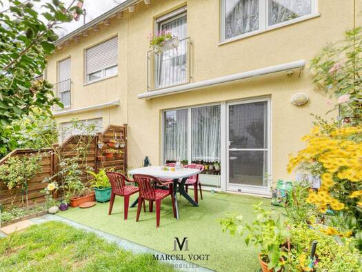 Reihenmittelhaus zum Kauf 694.000 € 4,5 Zimmer 126 m² 118 m² Grundstück Möhringen Stuttgart 70567