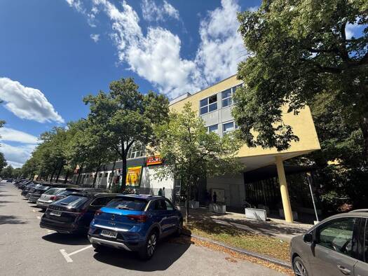 Atelier zur Miete provisionsfrei 7.500 € 500 m² Bürofläche München 81476