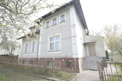 Herrenhaus zum Kauf 199.000 € 6,5 Zimmer 230 m² 963 m² Grundstück Wuschewier Neutrebbin 15320