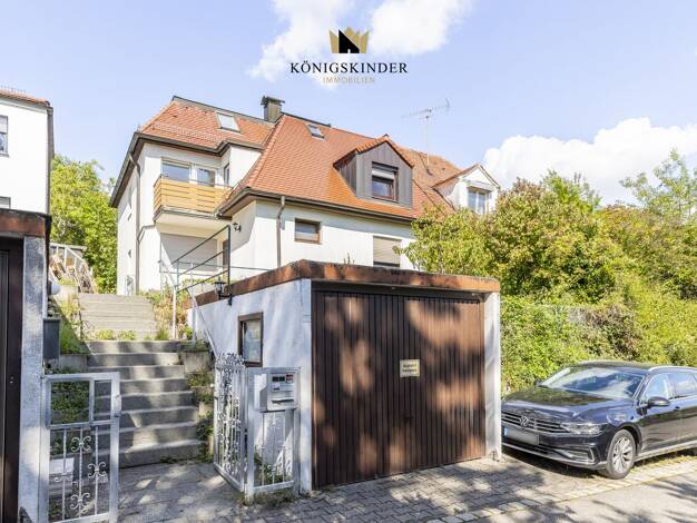 Mehrfamilienhaus zum Kauf 800.000 € 8 Zimmer 220 m² 399 m² Grundstück Zuffenhausen Stuttgart 70435