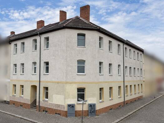 Mehrfamilienhaus zum Kauf als Kapitalanlage geeignet 489.000 € 200 m² 308 m² Grundstück Innenstadt Dessau-Roßlau 06842