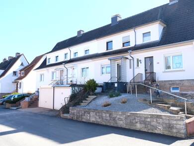 Reihenmittelhaus zum Kauf 149.000 € 3 Zimmer 83 m² 229 m² Grundstück Bad Hersfeld 36251