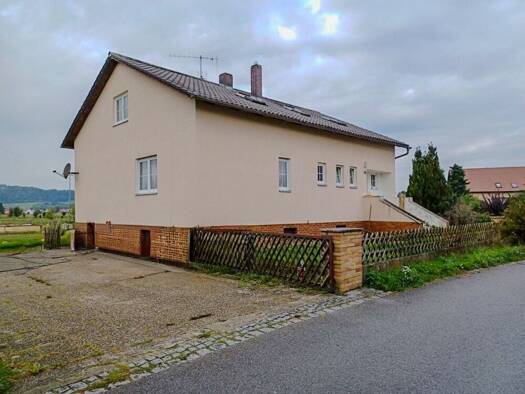 Mehrfamilienhaus zum Kauf 297.000 € 7 Zimmer 165 m² 1.044 m² Grundstück Weiherdorf Teublitz / Weiherdorf 93158