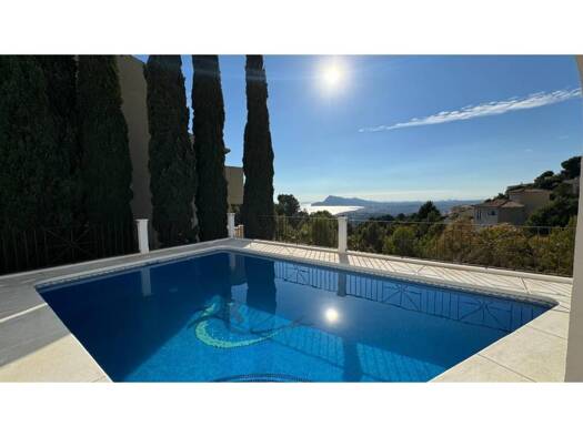 Chalet zum Kauf 1.650.000 € 5 Zimmer 500 m² 1.054 m² Grundstück Altea 03599