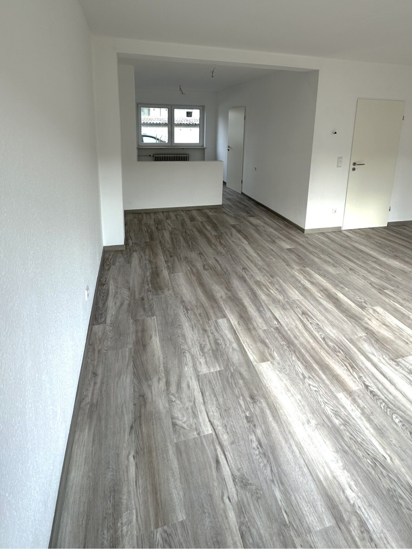 Reihenmittelhaus zur Miete 1.600 € 5 Zimmer 142 m²<br/>Wohnfläche 160 m²<br/>Grundstück ab sofort<br/>Verfügbarkeit Stettiner Straße Kotzenhof Lauf an der Pegnitz 91207